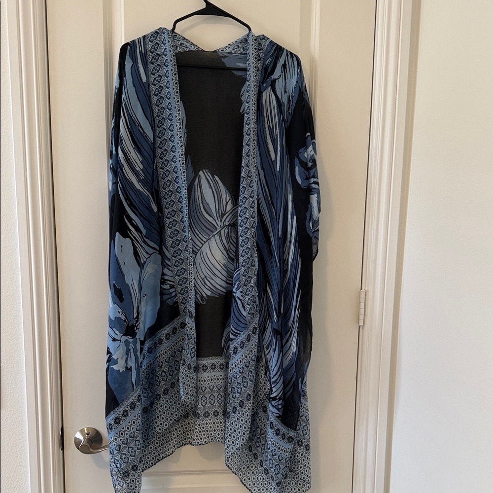 Nordstrom Blue Patterned Kimono